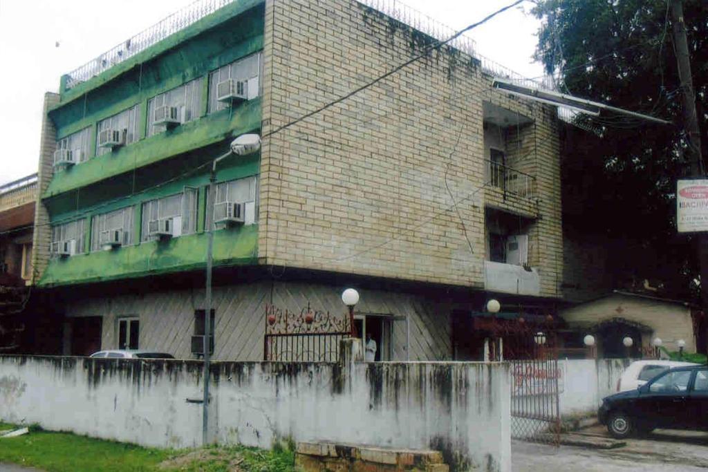 Charans Guest House Lucknow Esterno foto