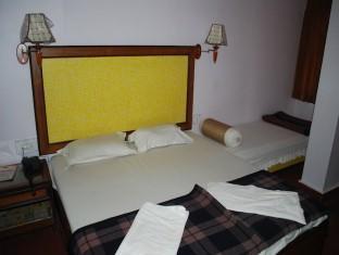 Charans Guest House Lucknow Esterno foto
